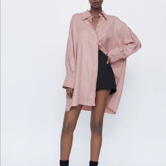 Zara Tops - 3/$25 Zara Oversized Button Down Shirt